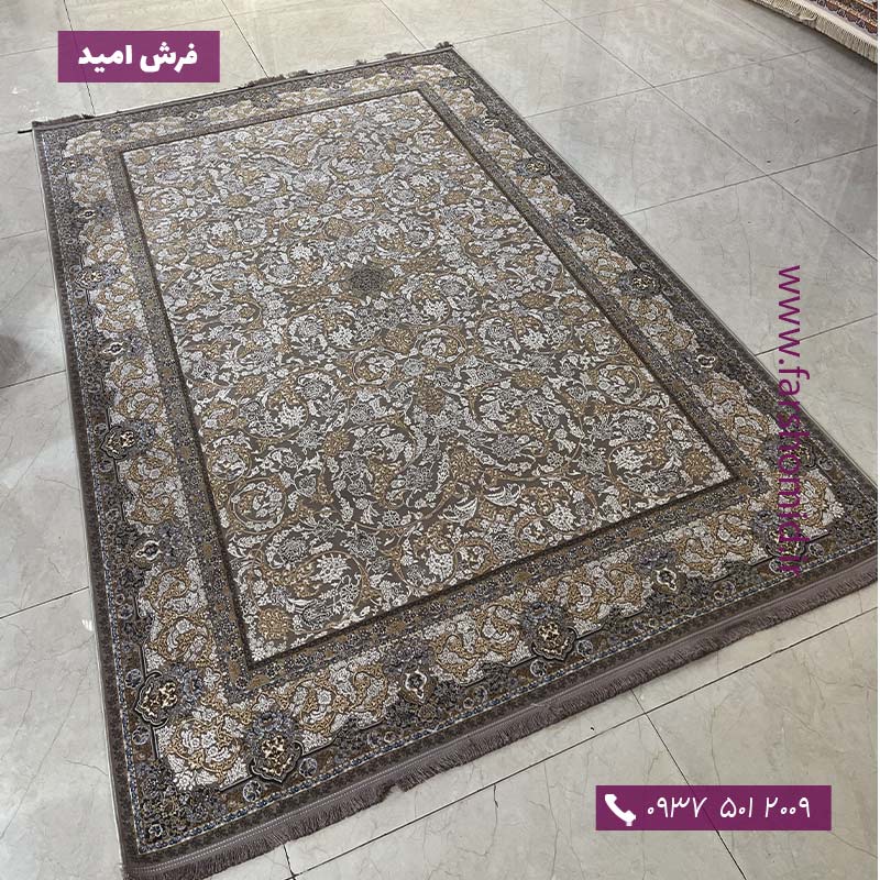 فرش ماشینی 1200 شانه گلبرجسته افشان تخت طاووس نقره ای خاطره کویر کاشان