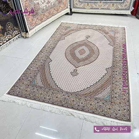 فرش ماشینی 1000 شانه طرح ماهی خوی کرم فرش امید