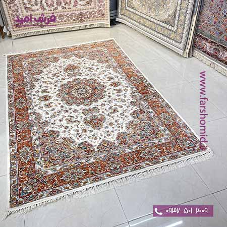 فرش ماشینی 1000 شانه طرح اولیا قصری کرم حاشیه پیازی  فرش امید